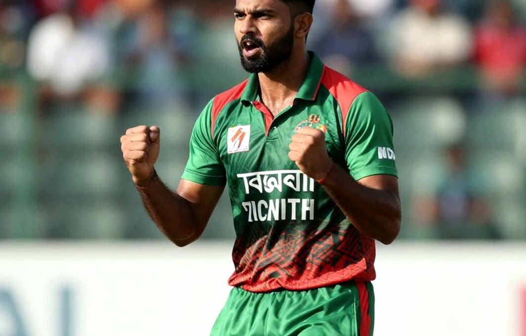 ৩৯ জনের চুক্তি তালিকা: ইংল্যান্ডের রেকর্ড কি শক্তি, নাকি ক্ষয় মোকাবিলার ঢাল? ৩৯ জনের চুক্তি তালিকা: ইংল্যান্ডের রেকর্ড কি শক্তি, নাকি ক্ষয় মোকাবিলার ঢাল?