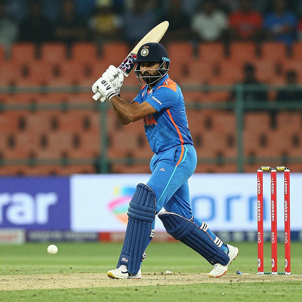 বিপিএল দলবদল: শিরোনাম যেখানে শেষ, চুক্তির হিসাব যেখানে শুরু বিপিএল দলবদল: শিরোনাম যেখানে শেষ, চুক্তির হিসাব যেখানে শুরু