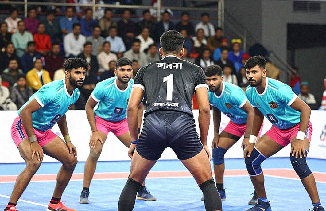 অপরাজিত থাকা কোনো বীমা নয়: কাবাডি সেমিফাইনালে চোটের ঘড়ি অন্য সূত্রে চলে