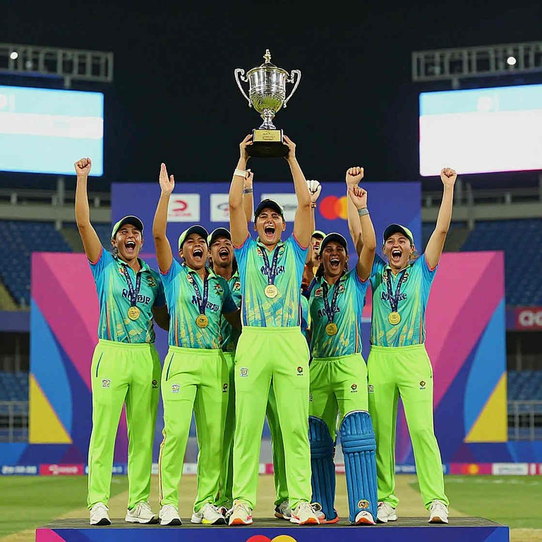খালি পাইপলাইনের পাঠ: ক্রিকেট বিশ্লেষণে লেজার, যাচাই ও তথ্যের অখণ্ডতা খালি পাইপলাইনের পাঠ: ক্রিকেট বিশ্লেষণে লেজার, যাচাই ও তথ্যের অখণ্ডতা