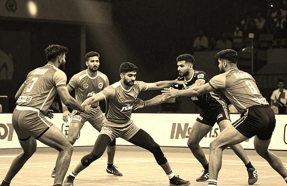 উলভস ২-০ এ টিম: স্কোরলাইনে যে জয় নেই, পার্টনার তালিকায় যে ক্ষতি আছে উলভস ২-০ এ টিম: স্কোরলাইনে যে জয় নেই, পার্টনার তালিকায় যে ক্ষতি আছে