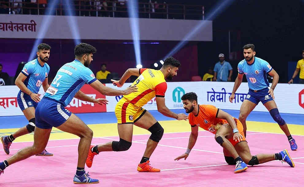 আহমেদাবাদে কমনওয়েলথ কাবাডি: ৪৮ ঘণ্টার নোটিশে যে টুর্নামেন্ট অলিম্পিকের স্বপ্ন দেখছে আহমেদাবাদে কমনওয়েলথ কাবাডি: ৪৮ ঘণ্টার নোটিশে যে টুর্নামেন্ট অলিম্পিকের স্বপ্ন দেখছে