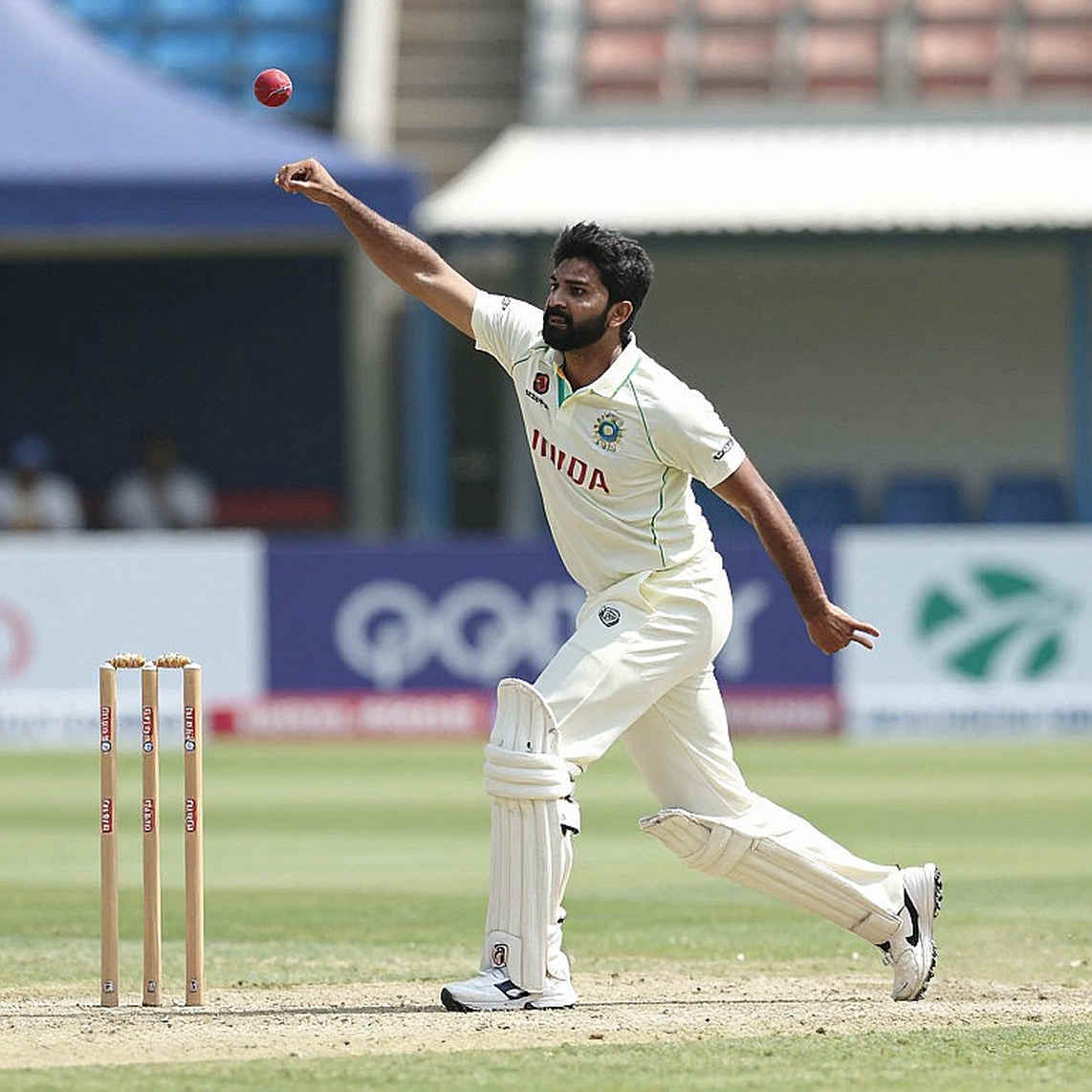 টুর্নামেন্ট ক্যালেন্ডারের ফাঁদ: ওয়ার্কলোড, ফিল্ড-জ্যামিতি এবং প্রত্যাবর্তনের প্রথম ওভার