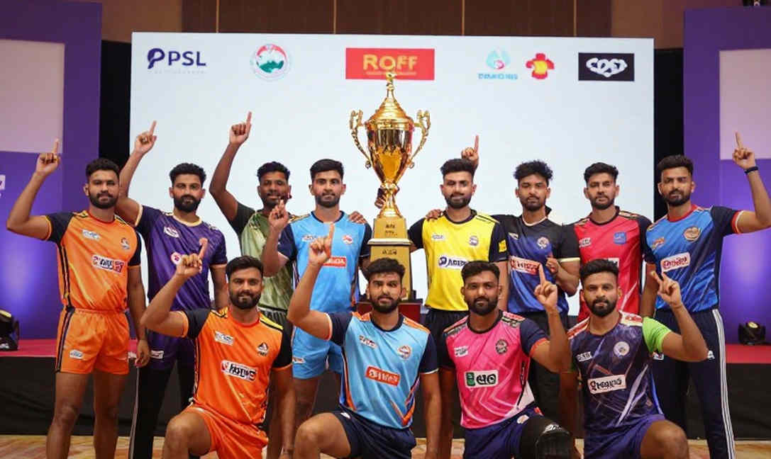 জাপান ৪৯-২৪: ভারতের রেইড-দাপট, চার অল আউট আর শিরোনামের বাড়তি তারকা জাপান ৪৯-২৪: ভারতের রেইড-দাপট, চার অল আউট আর শিরোনামের বাড়তি তারকা