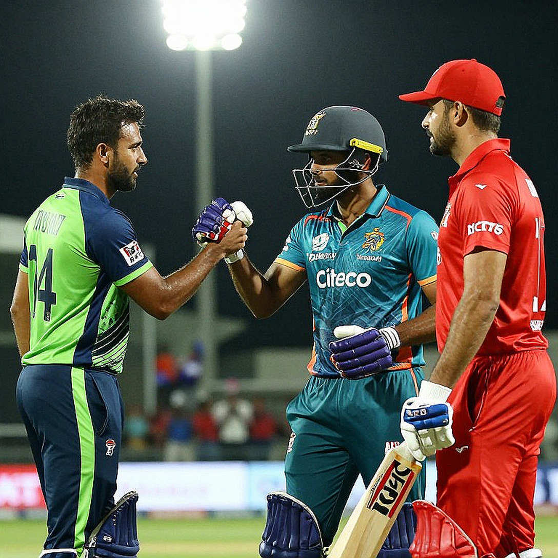 ক্রিকেটের ট্রান্সফার উইন্ডো ও ব্লকচেইন: গুজবের ভিড়ে সত্য যাচাইয়ের নোটবুক ক্রিকেটের ট্রান্সফার উইন্ডো ও ব্লকচেইন: গুজবের ভিড়ে সত্য যাচাইয়ের নোটবুক