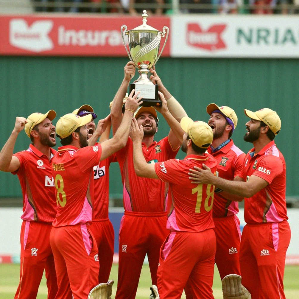 ফরহান ছাড়িয়ে গেলেন অভিষেককে — ২২৯ রানের রেকর্ডের ভেতরে লুকানো তিনটি সীমা ফরহান ছাড়িয়ে গেলেন অভিষেককে — ২২৯ রানের রেকর্ডের ভেতরে লুকানো তিনটি সীমা