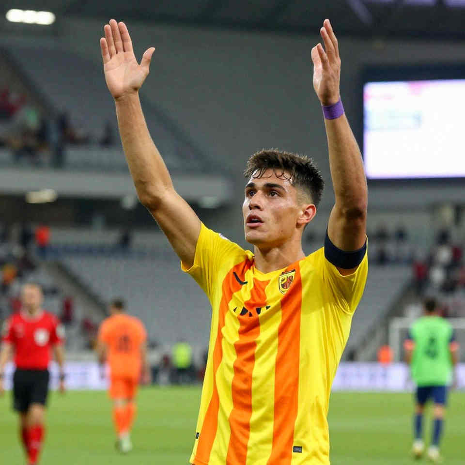 The Flight That Never Left and the Balls That Never Stayed: Where Barcelona's Real Mistake Was at the Parc des Princes