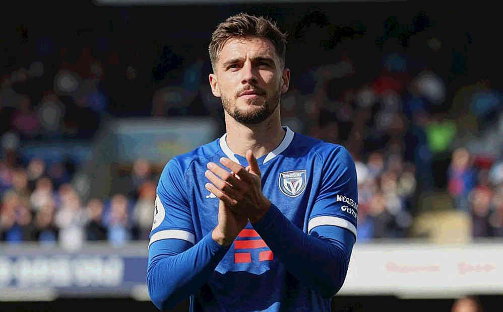 যে লাইনআপ কখনো মাঠে নামেনি: ট্রান্সফার-জানালার কুয়াশায় বার্সেলোনার ছায়া-এগারো যে লাইনআপ কখনো মাঠে নামেনি: ট্রান্সফার-জানালার কুয়াশায় বার্সেলোনার ছায়া-এগারো