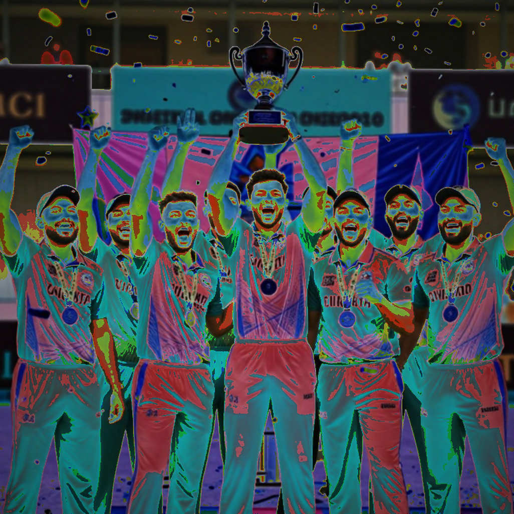 মাইক্রোফোনের ফাঁকা জায়গায় খোলা নোটবুক: মন্ধানার অধিনায়কত্ব এবং এক নিঃশব্দ উত্তরাধিকার
