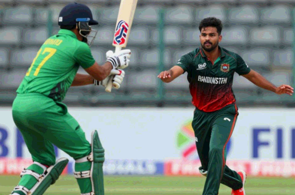 ডায়নামো নয়, হিসাব: ডোনাল্ডকে ঘিরে পার্থ স্কর্চার্সের শূন্যতা ভরাটের অঙ্ক ডায়নামো নয়, হিসাব: ডোনাল্ডকে ঘিরে পার্থ স্কর্চার্সের শূন্যতা ভরাটের অঙ্ক