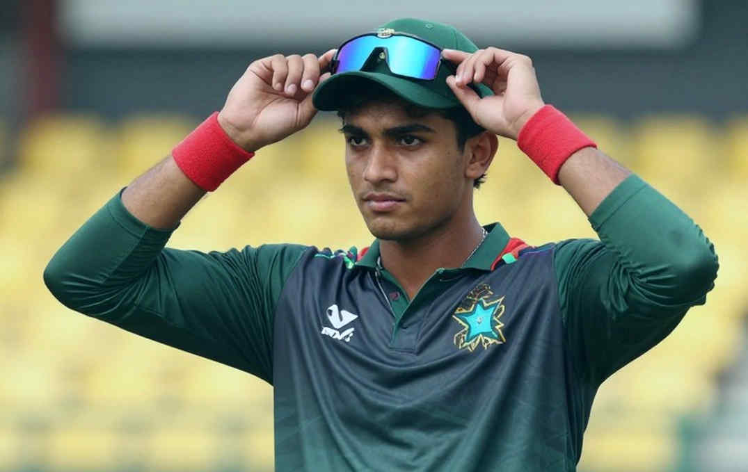 Three Flags, One Action: The Structure Beneath Aliss Al Islam's Bowling Report Three Flags, One Action: The Structure Beneath Aliss Al Islam's Bowling Report