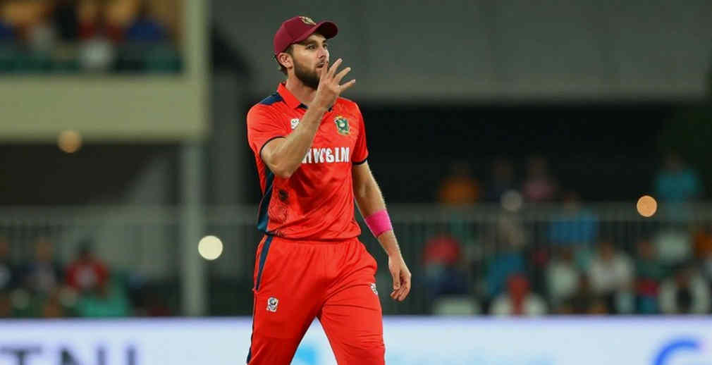ধনঞ্জয় ডি সিলভার টেস্ট অধিনায়কত্ব ছাড়া: ১৮ টেস্ট, ৭ জয় এবং এক নামের মিল ধনঞ্জয় ডি সিলভার টেস্ট অধিনায়কত্ব ছাড়া: ১৮ টেস্ট, ৭ জয় এবং এক নামের মিল