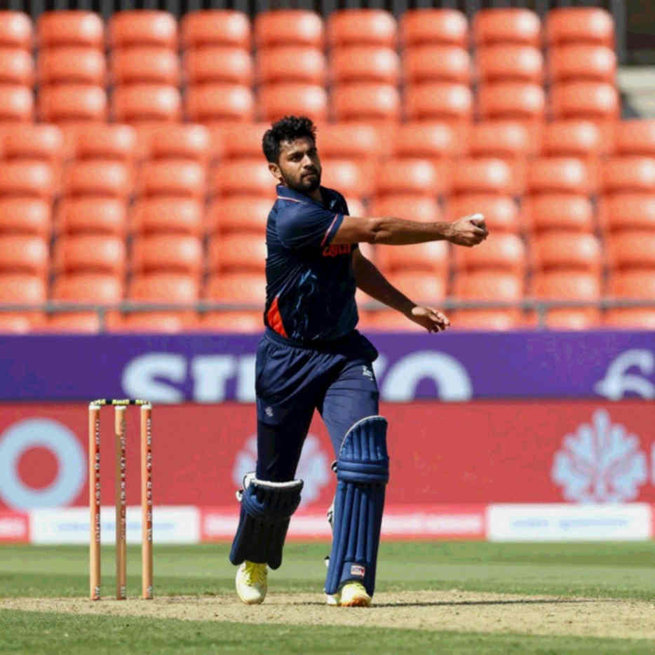দুই রানের ওভার: ফাইনালের আসল ভুলটা চোক নয়, ওভার-বিন্যাস